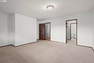 620 NW Queens Ct, Hillsboro, OR 97124 - Photo 26