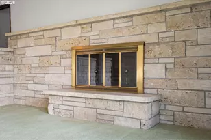 620 NW Queens Ct, Hillsboro, OR 97124 - Photo 8