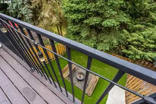 165 NE 75th Ave, Hillsboro, OR 97124 - Photo 18