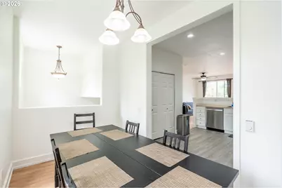165 NE 75th Ave, Hillsboro, OR 97124 - Photo 4