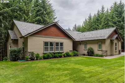 347 Ferncrest Rd, Longview, WA 98632 - Photo 2