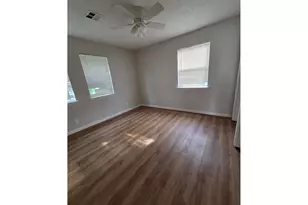 863 W First Ave, Sutherlin, OR 97479 - Photo 12