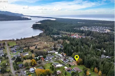 11000 Seamont Way, Nehalem, OR 97131 - Photo 10