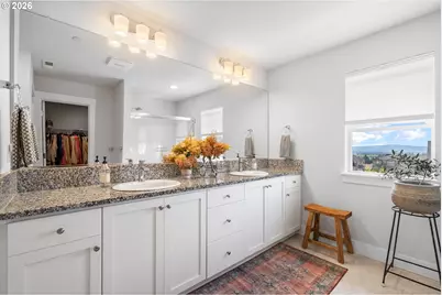 14410 SW 165th Ave, Tigard, OR 97224 - Photo 30