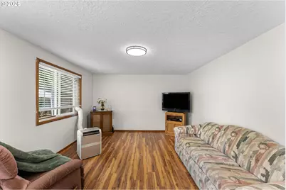 177 S Heather St, Cornelius, OR 97113 - Photo 32