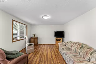 177 S Heather St, Cornelius, OR 97113 - Photo 32