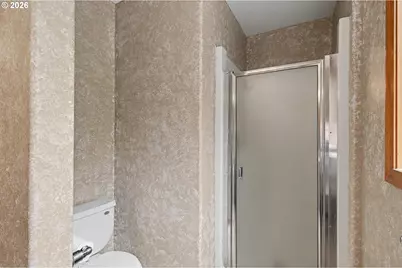 8011 SE 108th Ave, Portland, OR 97266 - Photo 32