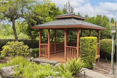 8011 SE 108th Ave, Portland, OR 97266 - Photo 40