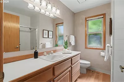8011 SE 108th Ave, Portland, OR 97266 - Photo 16