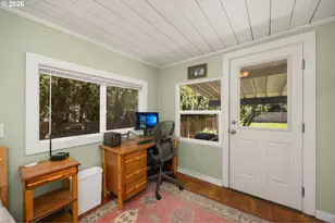1025 Pine St, Hood River, OR 97031 - Photo 16