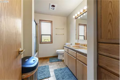620 John Ave, Coos Bay, OR 97420 - Photo 34