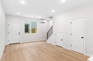 8616 SW 21st Ave, Portland, OR 97213 - Photo 2