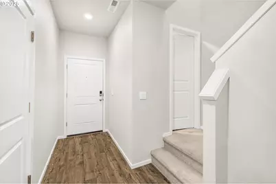 3169 SE 34th St, Gresham, OR 97080 - Photo 2