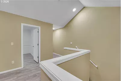 1070 SE Nazomi Ave, Hillsboro, OR 97123 - Photo 18