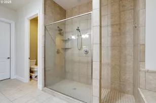 707 N Hayden Island Dr, Portland, OR 97217 - Photo 20