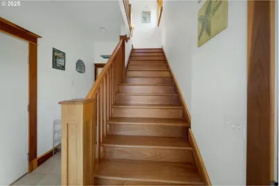 93885 Boulder Pl, Gold Beach, OR 97444 - Photo 32