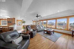 93885 Boulder Pl, Gold Beach, OR 97444 - Photo 6