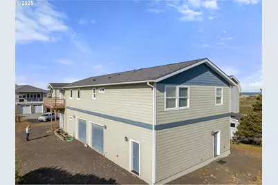 93885 Boulder Pl, Gold Beach, OR 97444 - Photo 44