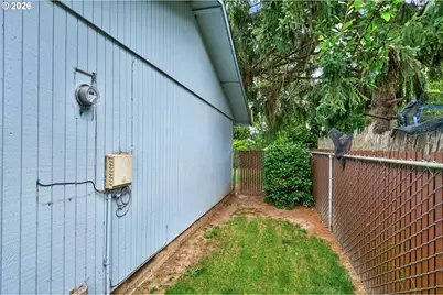127 NW 19th St, McMinnville, OR 97128 - Photo 46