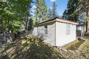 138632 Rhododendron St, Gilchrist, OR 97737 - Photo 10