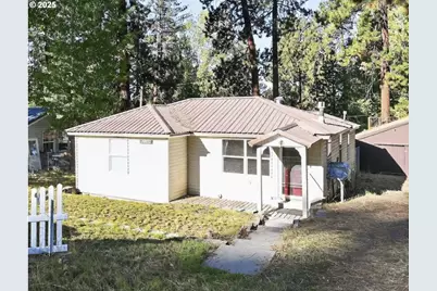 138632 Rhododendron St, Gilchrist, OR 97737 - Photo 1