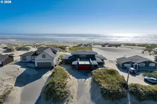 118 NW Oceania Dr, Waldport, OR 97394 - Photo 1