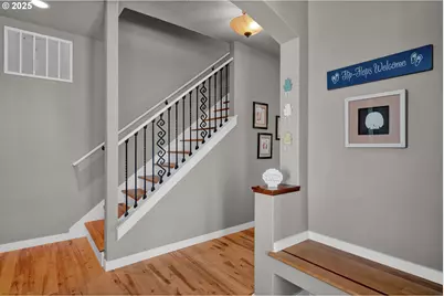 118 NW Oceania Dr, Waldport, OR 97394 - Photo 4