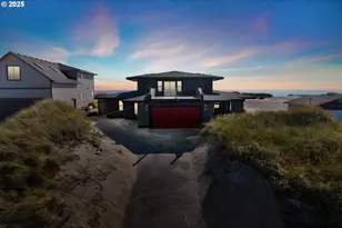 118 NW Oceania Dr, Waldport, OR 97394 - Photo 2