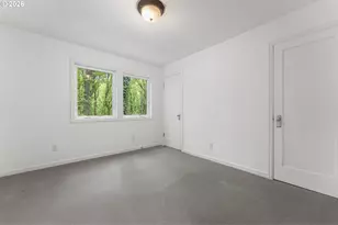 5321 SW Menefee Dr, Portland, OR 97239 - Photo 26