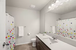 9354 N Alder St, Camas, WA 98607 - Photo 32