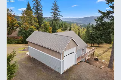 220 Hanson Rd, Kalama, WA 98625 - Photo 2