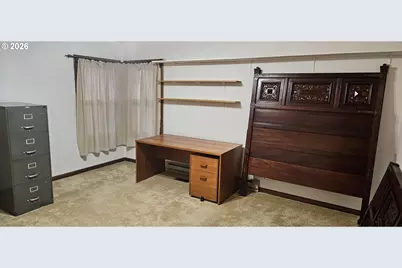 18300 Bryant Rd, Lake Oswego, OR 97034 - Photo 20