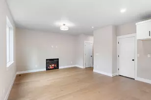 6345 SE 85th Ave, Portland, OR 97266 - Photo 6