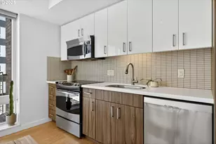 1455 N Killingsworth St, Portland, OR 97217 - Photo 18