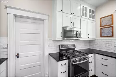 2417 15th Ave, Forest Grove, OR 97116 - Photo 16