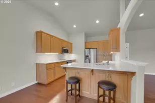 229 Mackin Ave, Eugene, OR 97404 - Photo 10