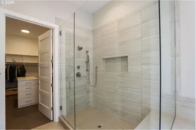 5686 SW 87th Ave, Portland, OR 97225 - Photo 18