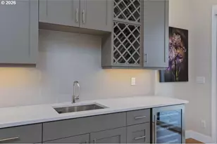 5686 SW 87th Ave, Portland, OR 97225 - Photo 16