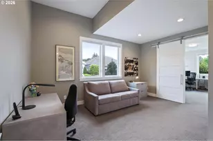 5686 SW 87th Ave, Portland, OR 97225 - Photo 26
