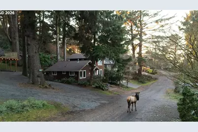 131 Arbor Ln, Cannon Beach, OR 97110 - Photo 10