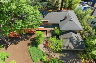 361 Berwick Rd, Lake Oswego, OR 97034 - Photo 38
