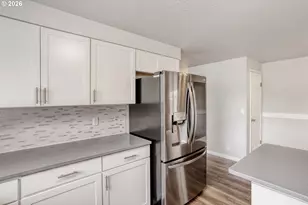 17337 SW Pacifica Ct, Beaverton, OR 97006 - Photo 12