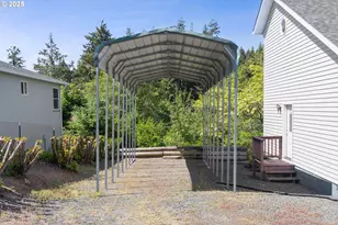 2111 Greenwood Ave, Reedsport, OR 97467 - Photo 42