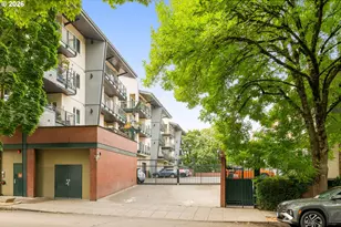 1718 NE 11th Ave, Portland, OR 97212 - Photo 20