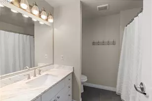 1718 NE 11th Ave, Portland, OR 97212 - Photo 16