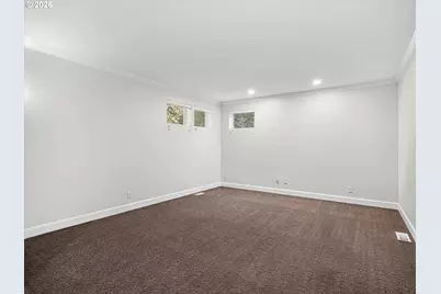 365 NW 81st Pl, Portland, OR 97229 - Photo 34