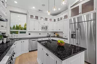 365 NW 81st Pl, Portland, OR 97229 - Photo 16