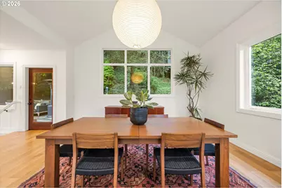1430 SW Highland Rd, Portland, OR 97221 - Photo 4