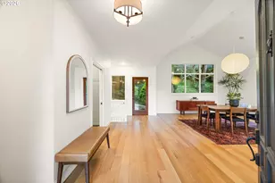 1430 SW Highland Rd, Portland, OR 97221 - Photo 10
