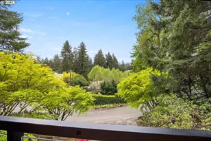 1430 SW Highland Rd, Portland, OR 97221 - Photo 24